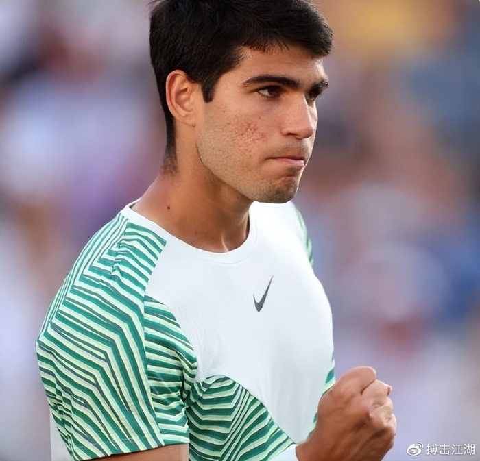 转会窗口刚 转会窗口刚